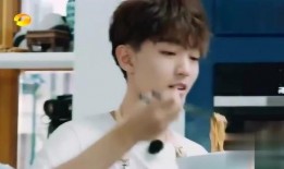 王俊凯舒淇最新爆料视频,揭秘娱乐圈幕后真相