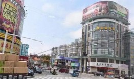 郑州西广场爆料事件最新,真相与争议交织的街头风云